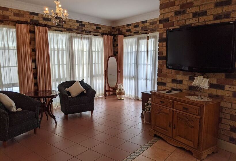Номер Deluxe, Ettalong Beach Tourist Resort