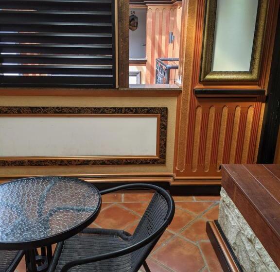 Семейный Номер, Ettalong Beach Tourist Resort