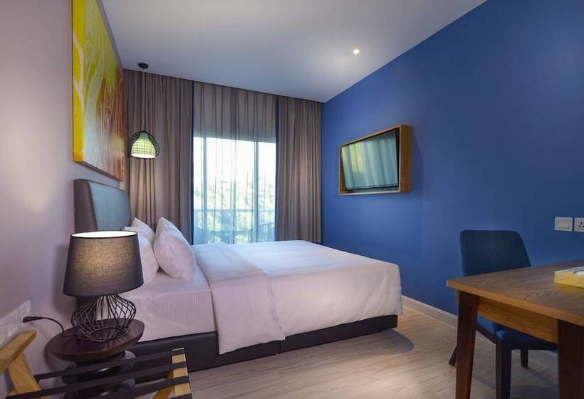 Люкс, Mercure Kota Kinabalu City Centre