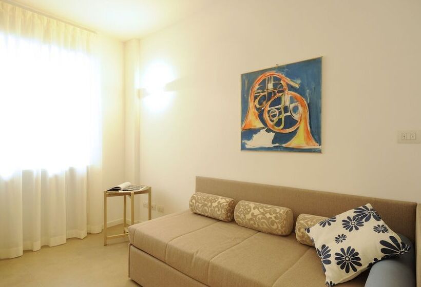 Апартаменты 2 Спальни, Residence San Marco Suites&apartments Alassio