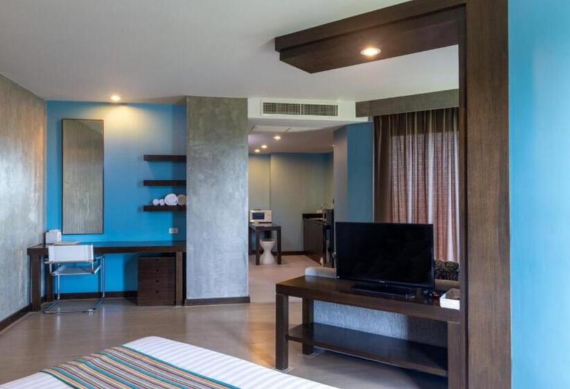 Junior Suite with Terrace, Silathip Huahin Serviced Apartment &