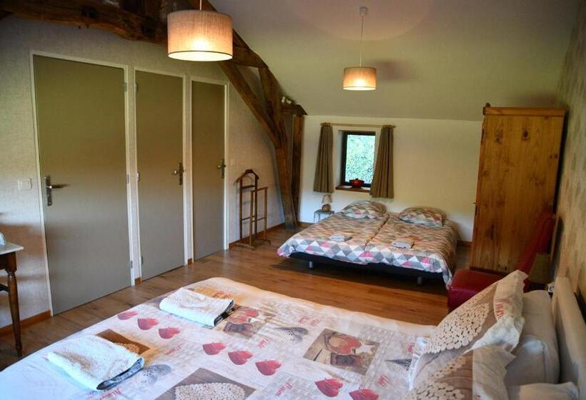 Четырехместный Номер Стандарт, B&b Angueur