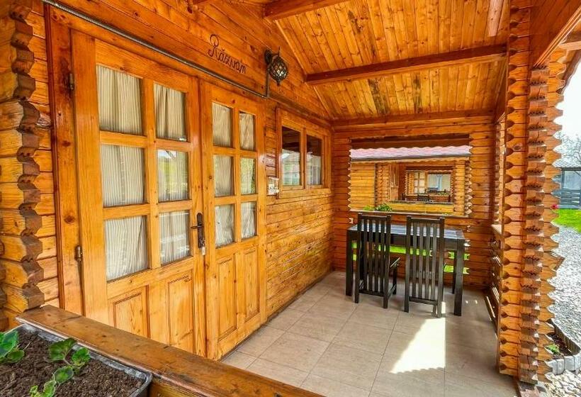 Номер Стандарт Трехместный, La Căsuțe