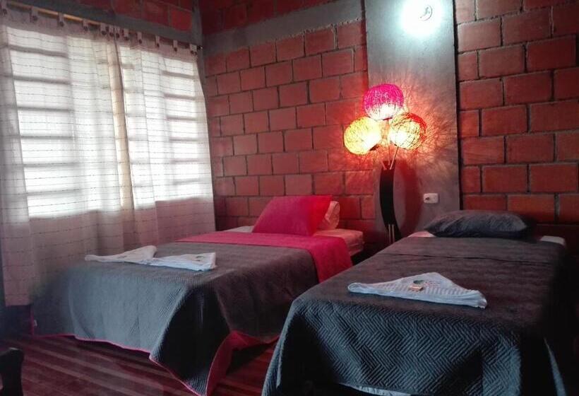 اتاق خانوادگی, San Agustín Wayrana