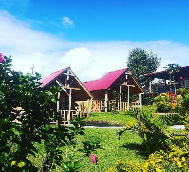 اتاق خانوادگی با چشمانداز باغ, San Agustín Wayrana