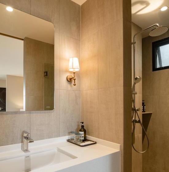 Семейный Номер, Bansaithong Beach Resort