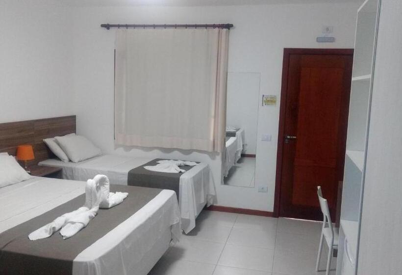 اتاق استاندارد چهار تخته, Pousada Salvador Paradise