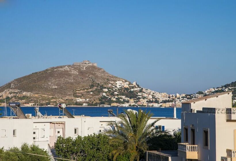 استودیوی استاندارد با چشم‌انداز دریا, Irene Hotel Leros