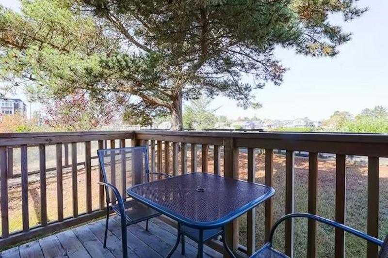 Номер Стандарт Вид на Реку, Coast River Inn