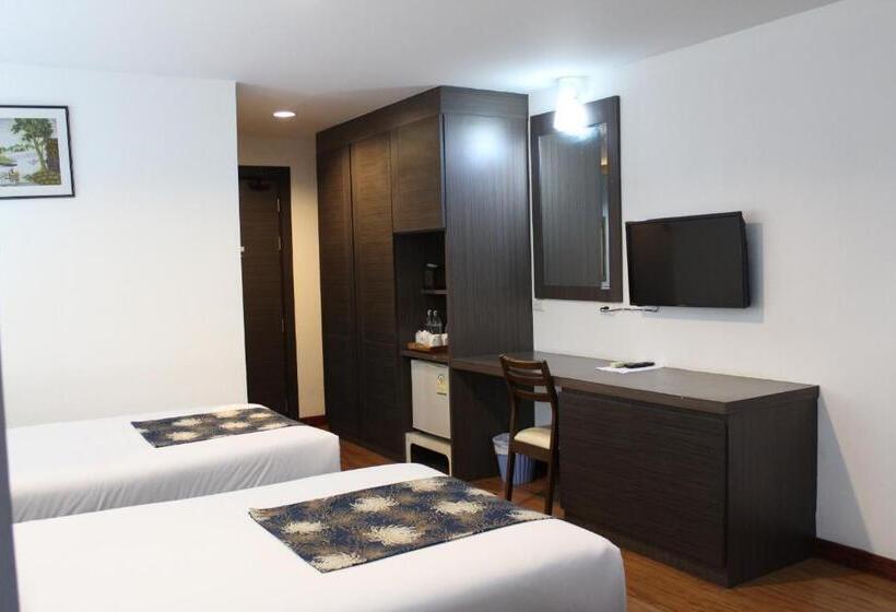 Номер Superior Вид на Город, Sea Paradise Hotel Sattahip