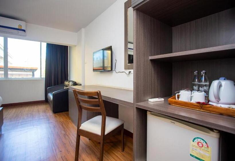 Номер Superior Кровать Кинг, Sea Paradise Hotel Sattahip