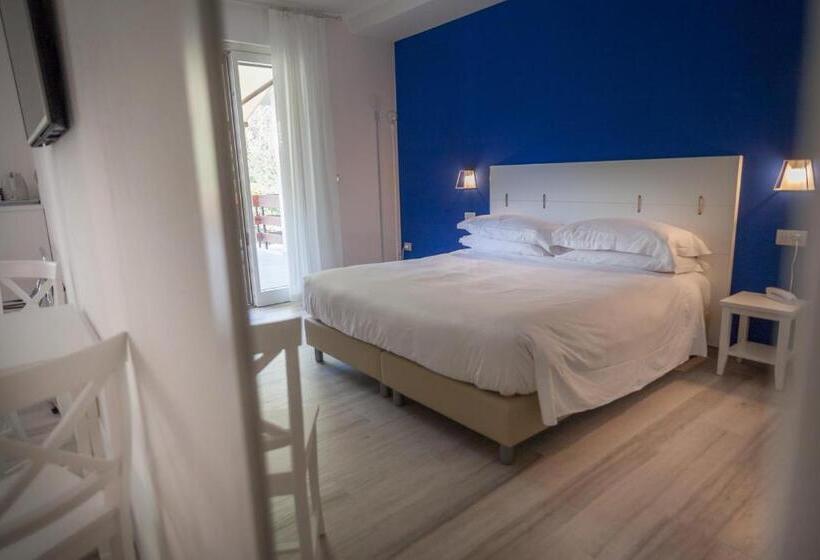Номер Superior с Террасой, Arli Hotel Hideaway Punta Ala   Adults Only