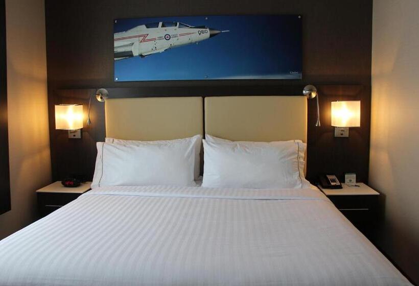 수피리어 룸, Holiday Inn Express & Suites Cold Lake, An Ihg