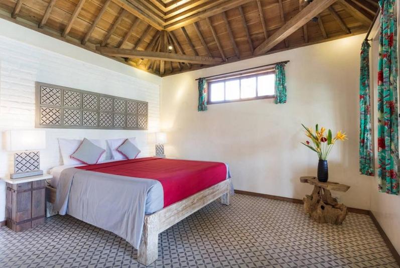 غرفة قياسية سرير كينج, Mojo Resort