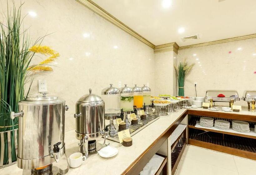 اتاق لوکس با چشم‌انداز دریا, Paris Hotel & Apartment Nha Trang