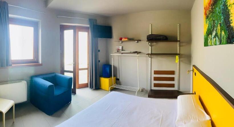 Номер Стандарт Вид на Озеро, Vela Di Soleville Camere Con E Senza Vista Lago Con Ristorante & Pizzeria