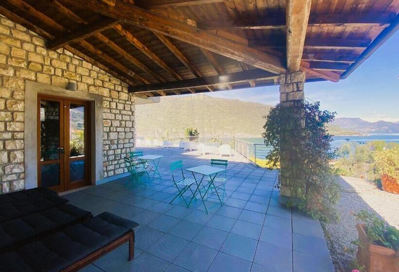 Номер Deluxe Вид на Озеро, Vela Di Soleville Camere Con E Senza Vista Lago Con Ristorante & Pizzeria