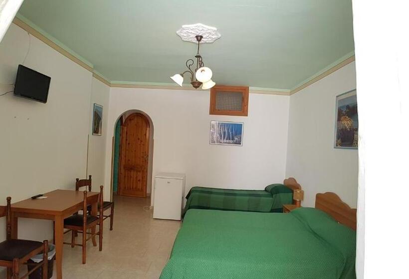 Студия Стандарт, Casa Vittorio