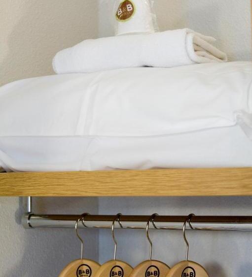Семейный Номер, B&b Hotel Montauban