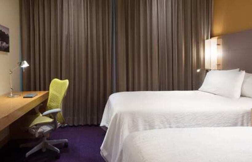 ２ダブルベッドのスタンダードルーム, Hilton Garden Inn Monterrey Airport