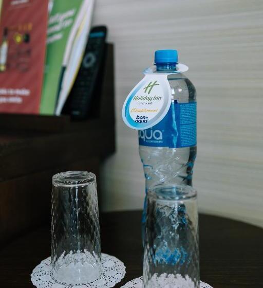 اتاق لوکس با تخت بزرگ, Holiday Inn Aktau, An Ihg