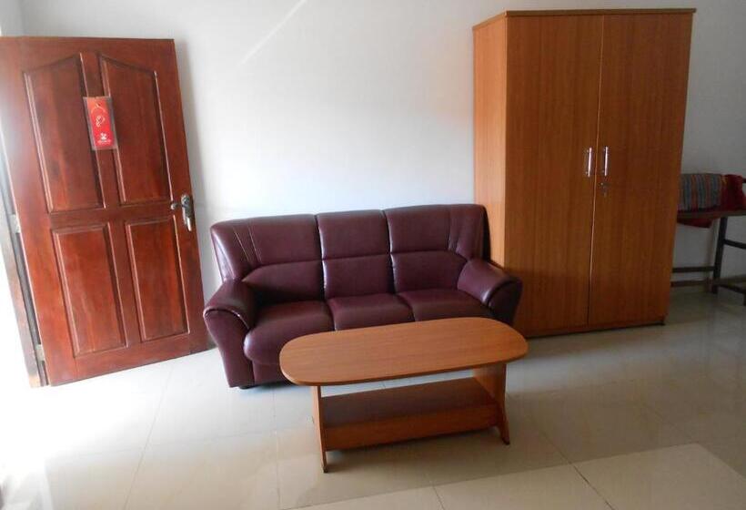 Номер Deluxe, Shanith Guesthouse Negombo