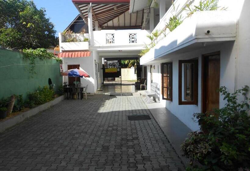 Номер Стандарт, Shanith Guesthouse Negombo