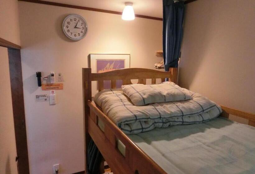 Номер Стандарт с Койками Совместная Ванная, Mt Fuji Hostel Michaels