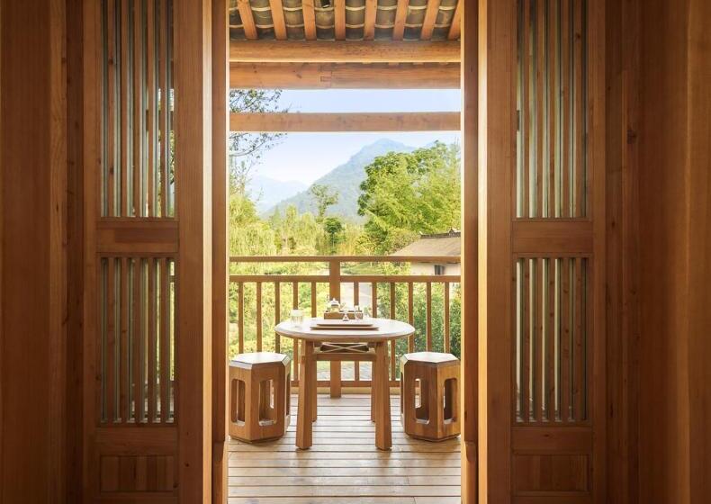 Люкс, Six Senses Qing Cheng Mountain
