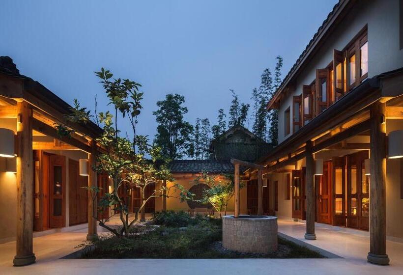 Люкс, Six Senses Qing Cheng Mountain