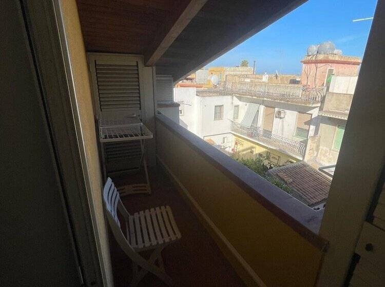 Quarto Estandar, Albergo Perseo