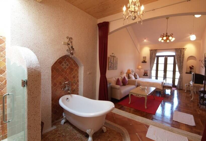اتاق پنت هاوس, Ken Ting Tuscany Resort
