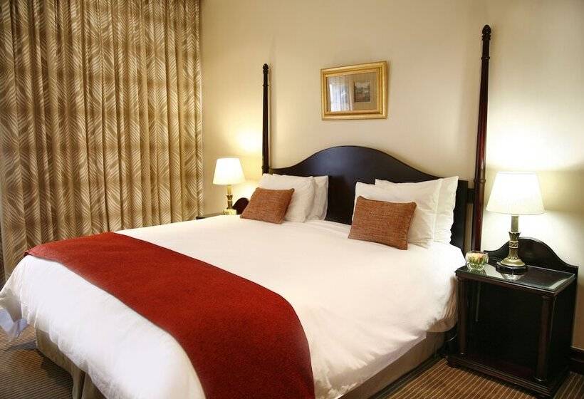 Quarto Deluxe, Kievits Kroon Gauteng Wine Estate