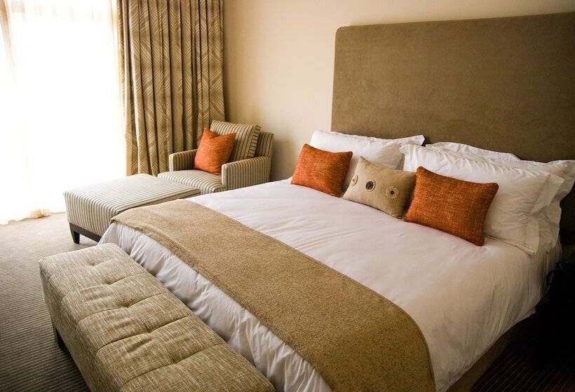 Quarto Executivo, Kievits Kroon Gauteng Wine Estate