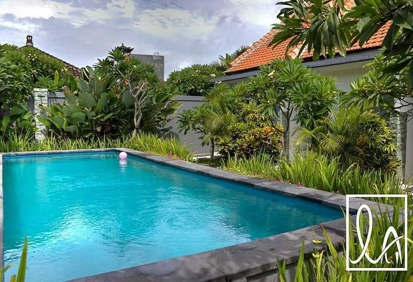 Апартаменты 1 Спальня, La House Apartment