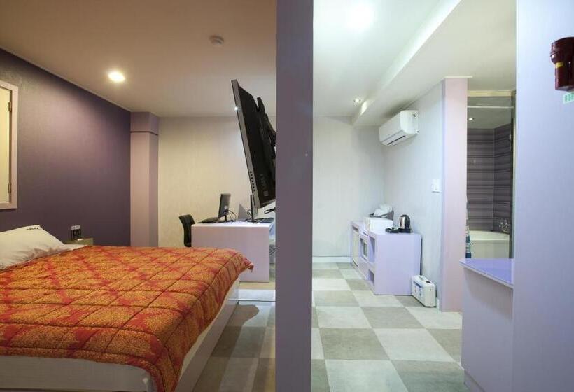 Номер Superior, Max Motel   Sasang