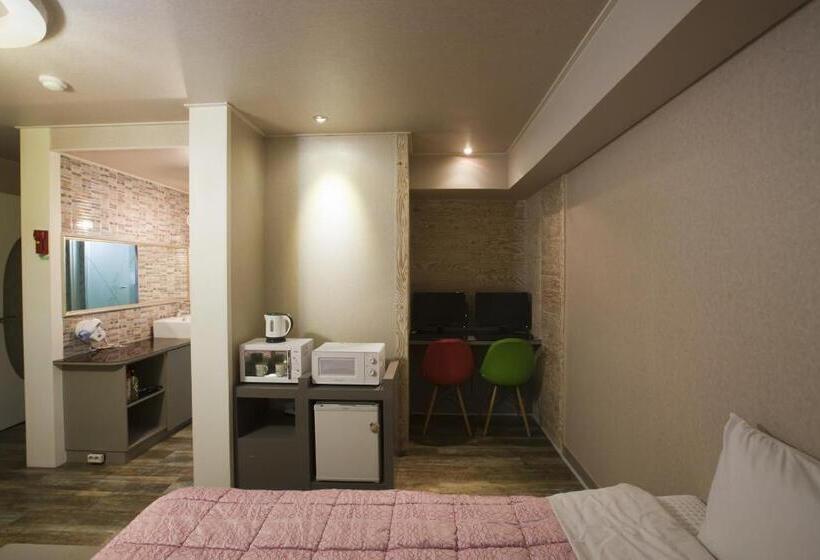 Номер Superior, Max Motel   Sasang