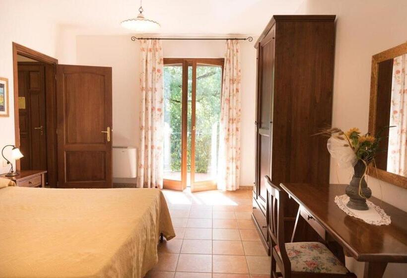 Апартаменты 2 Спальни, Agriturismo La Vecchia Fattoria