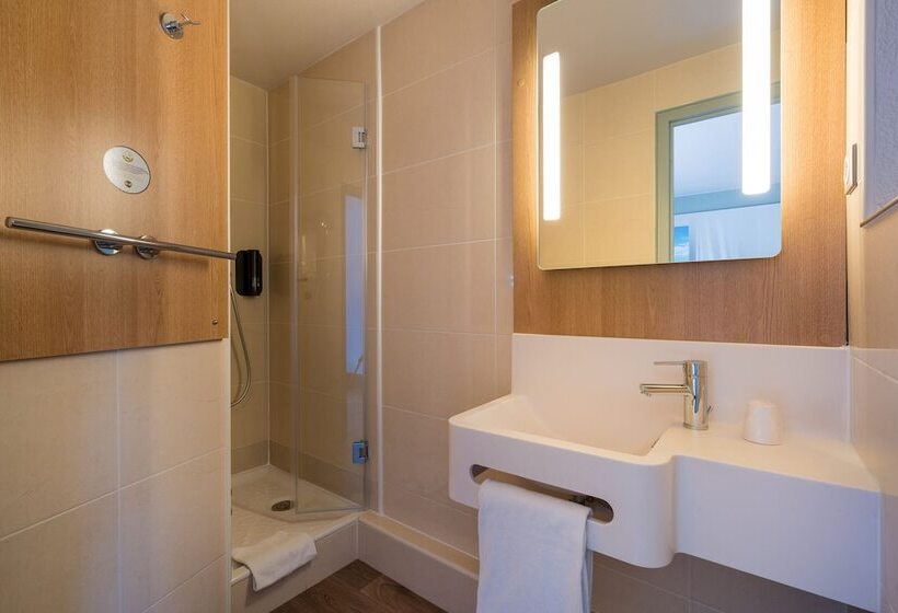 Номер Стандарт, B&b Hotel Auray Carnac