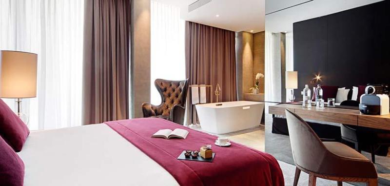 スイート, Grand Hotel Campione