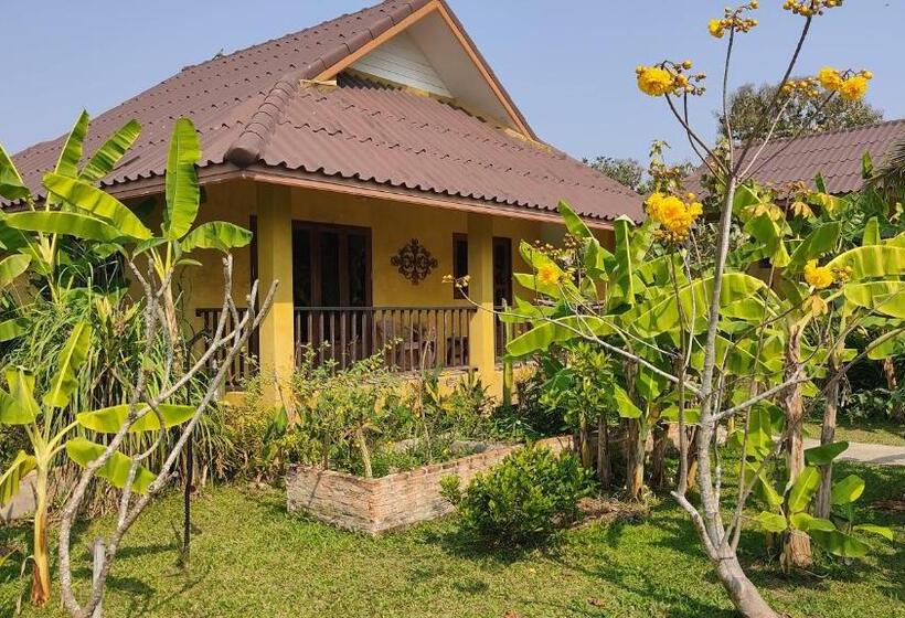 بانگلوی استاندارد 2 خوابه, Country Retreat