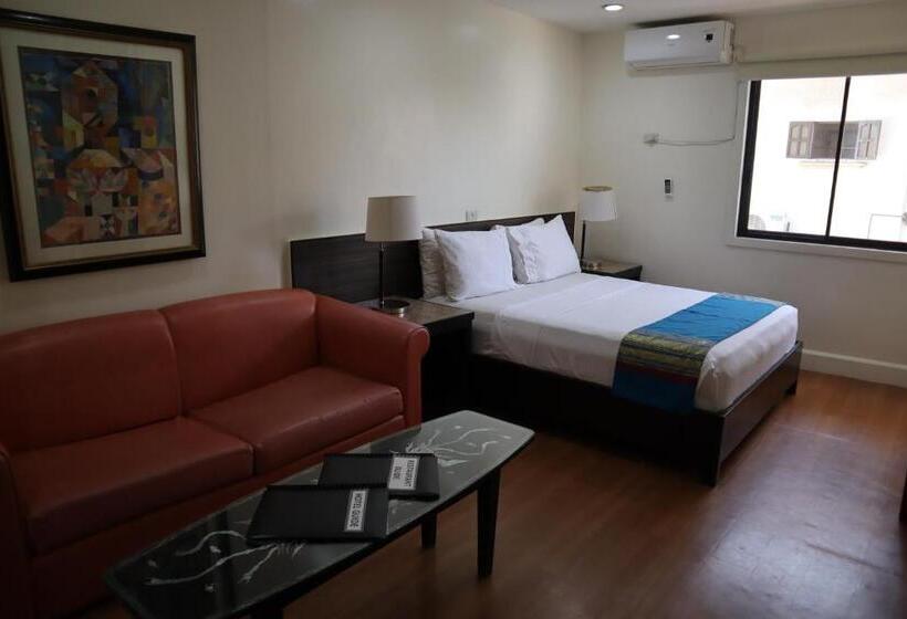 ジュニアスイート, Domicilio Lorenzo