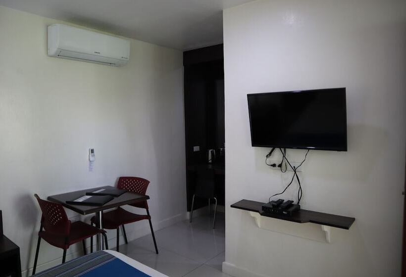 ガーデンビュースーペリアールーム, Domicilio Lorenzo