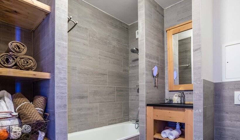 3 Bedroom Duplex Apartment, Résidence Santa Terra