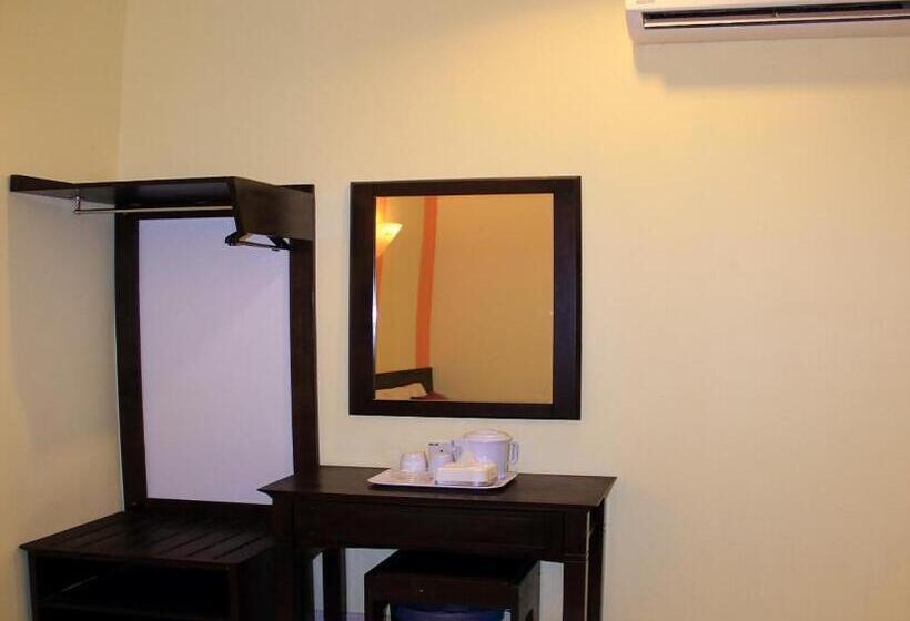 スタンダードルーム, Sun Inns Rest House Kuantan