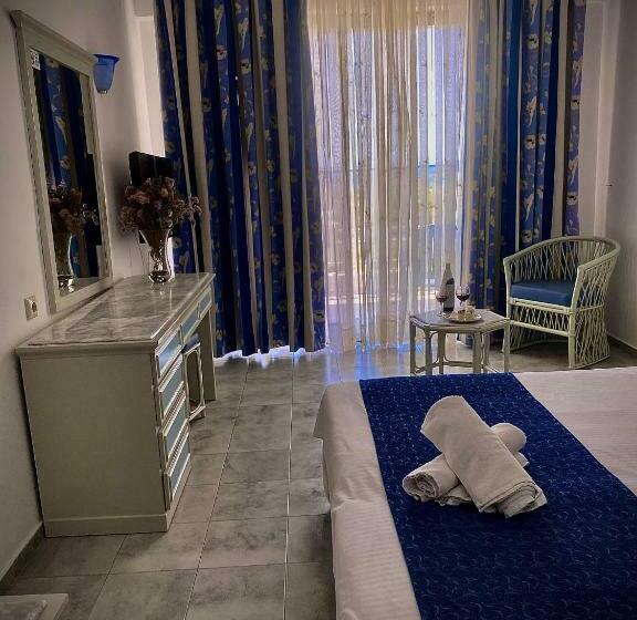 Quarto Estandar Vista Mar, Mare Blue