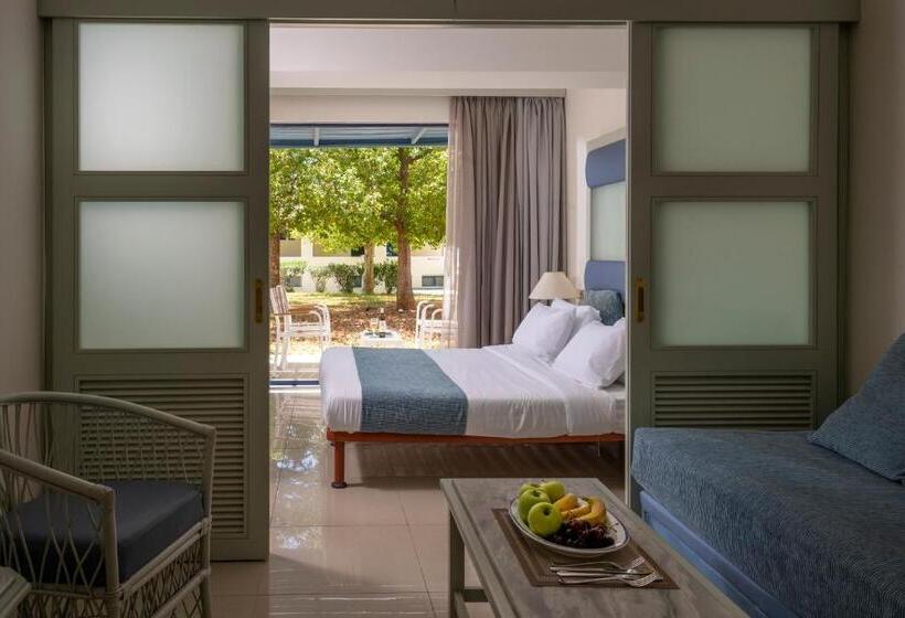 Quarto Familiar Vista Jardim, Mare Blue