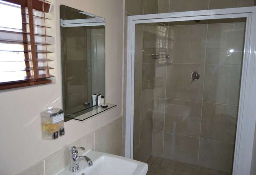 اتاق لوکس یک تخته, Lakeview Boutique Hotel & Conference Center