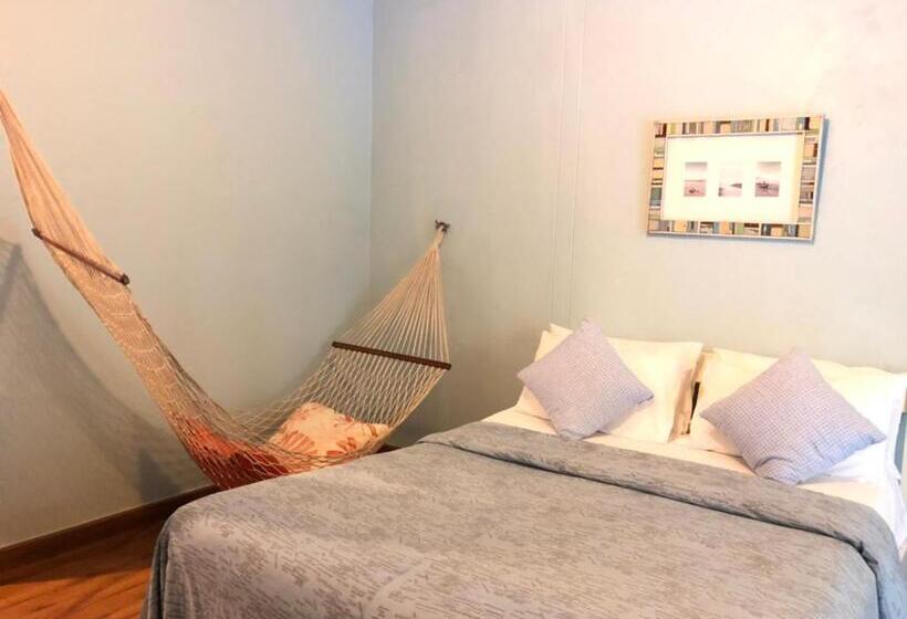 수피리어 룸 풀장 전망, Green Gallery Beach Boutique