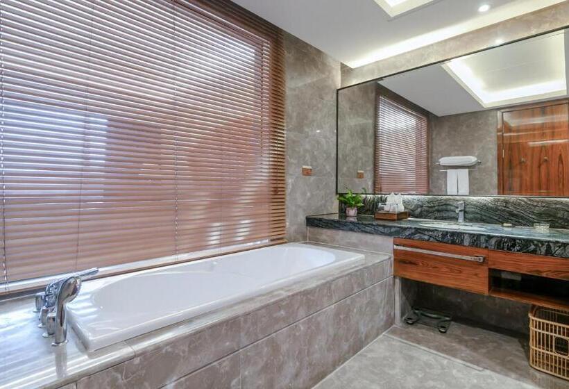 Президентский Люкс, Guangzhou Tong Yu International